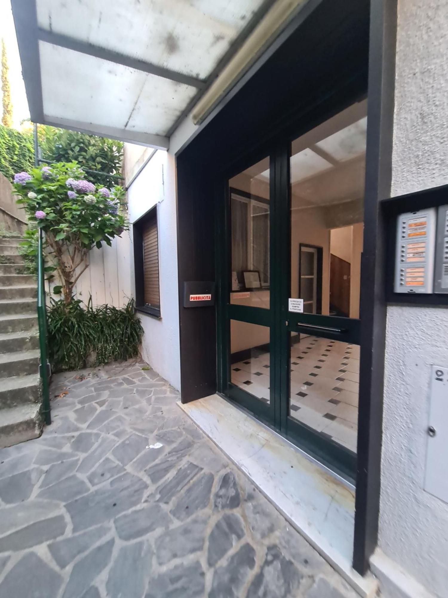 Appartamento Elegante A Rapallo By Portofinovacanze Exterior foto